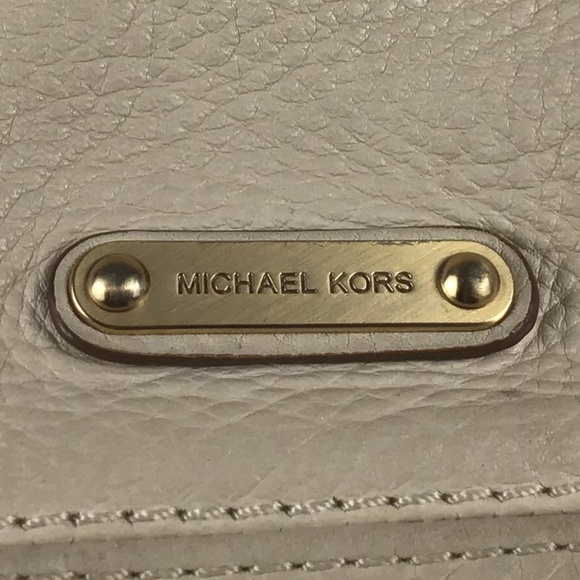 Michael Kors Leather Bag - Picture 13 of 16